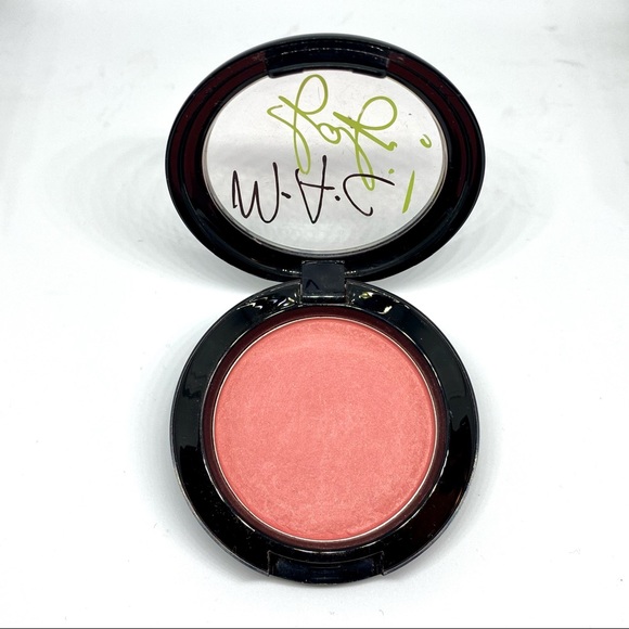 MAC X FAFI Powder Blush “Hipness” Limited Edition - Picture 2 of 10